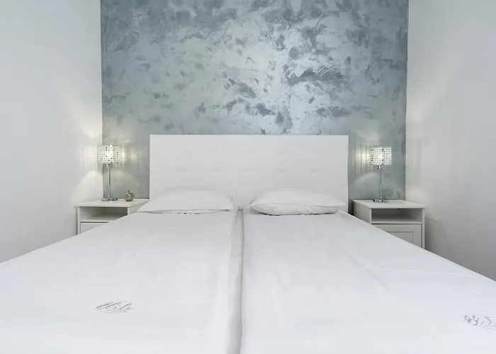 Elite Old Town Апартаменты